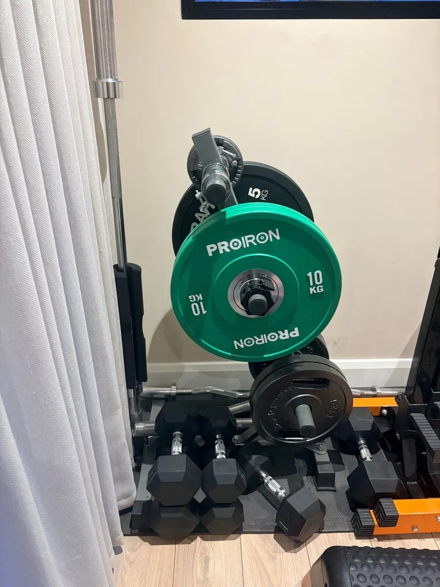 Gym equipment - Image 1