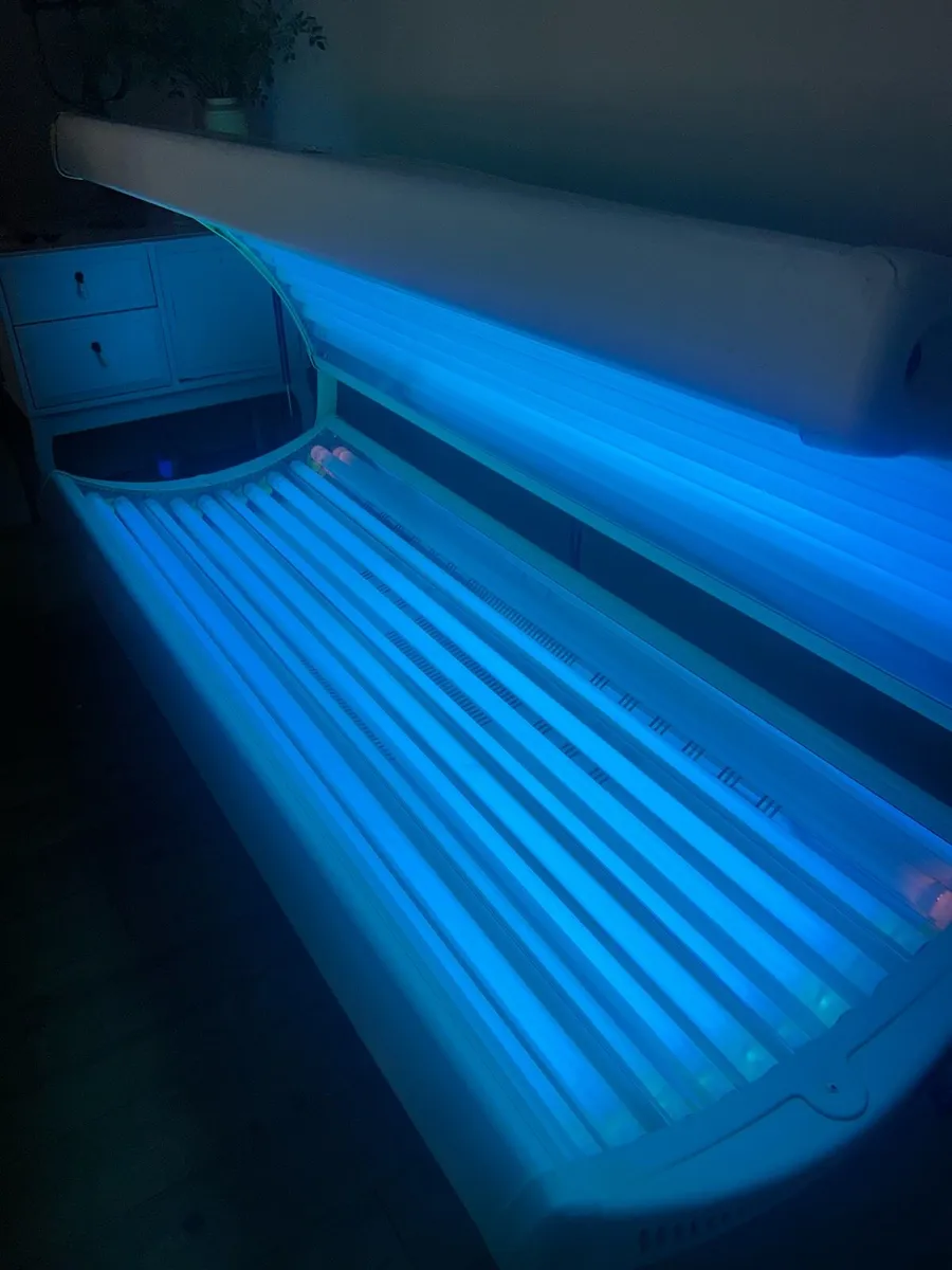Sunbed - Image 1
