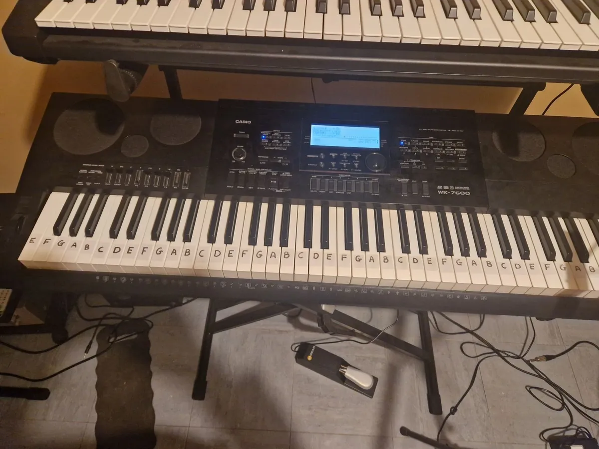 Casio WK7600 keyboard arranger workstation - Image 2