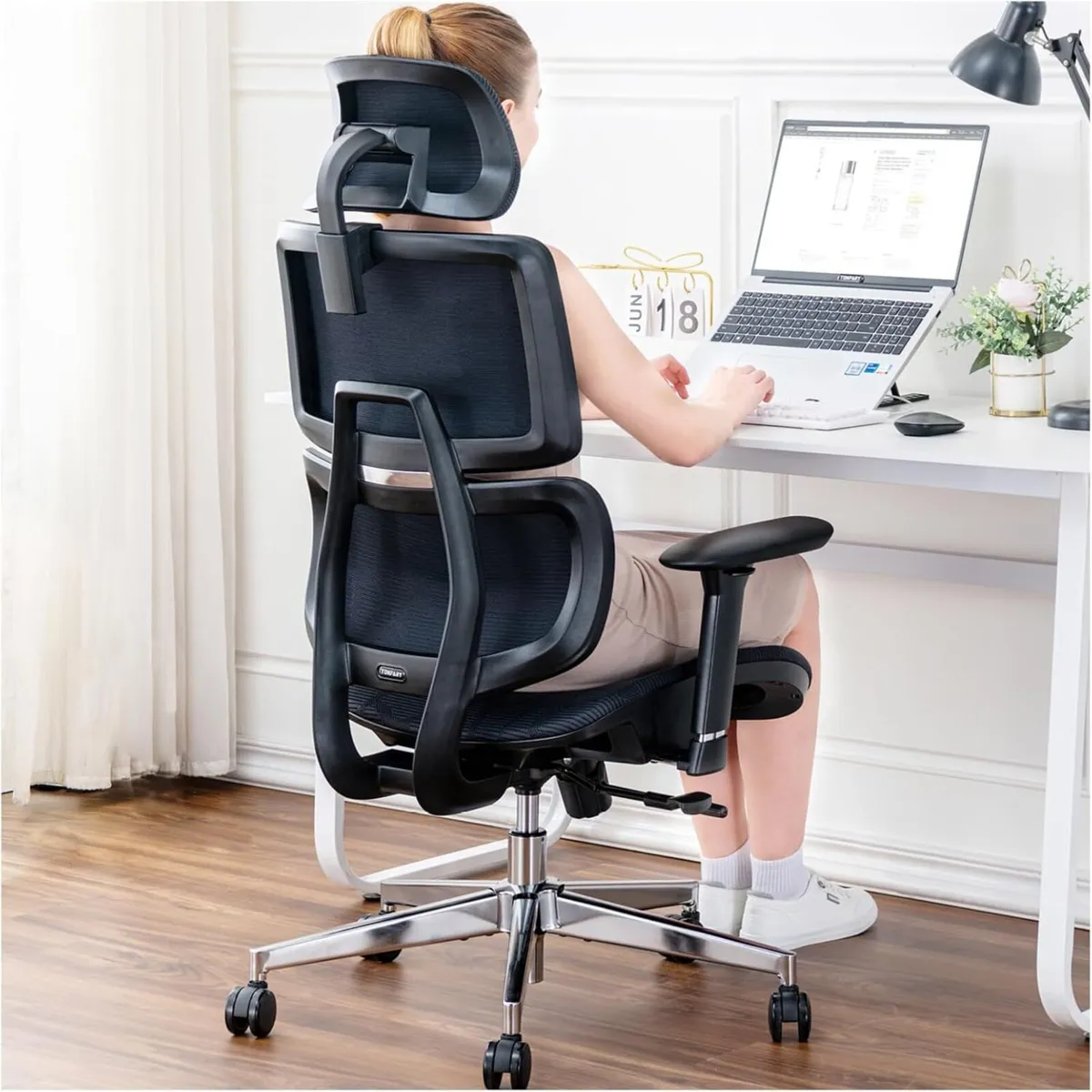 Ergonomic Mesh Office Chair with Adjustable Seat - Image 1