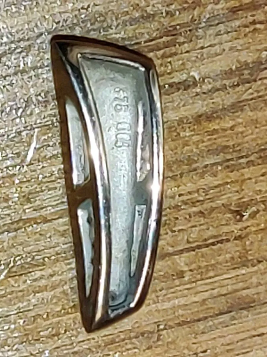 HORIZONTAL DIAMOND, 9CT WHITE Gold New Pendant ! - Image 3