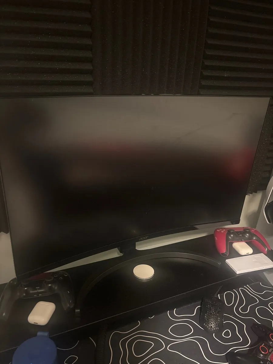 Gaming monitor - Image 1