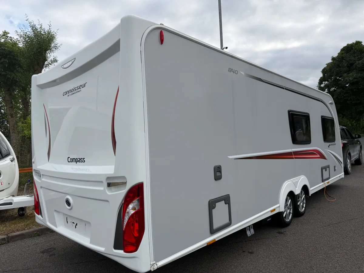 2018 COMPASSS CONNOISSEUR 840 6/7 BERTH H/SPEC - Image 4