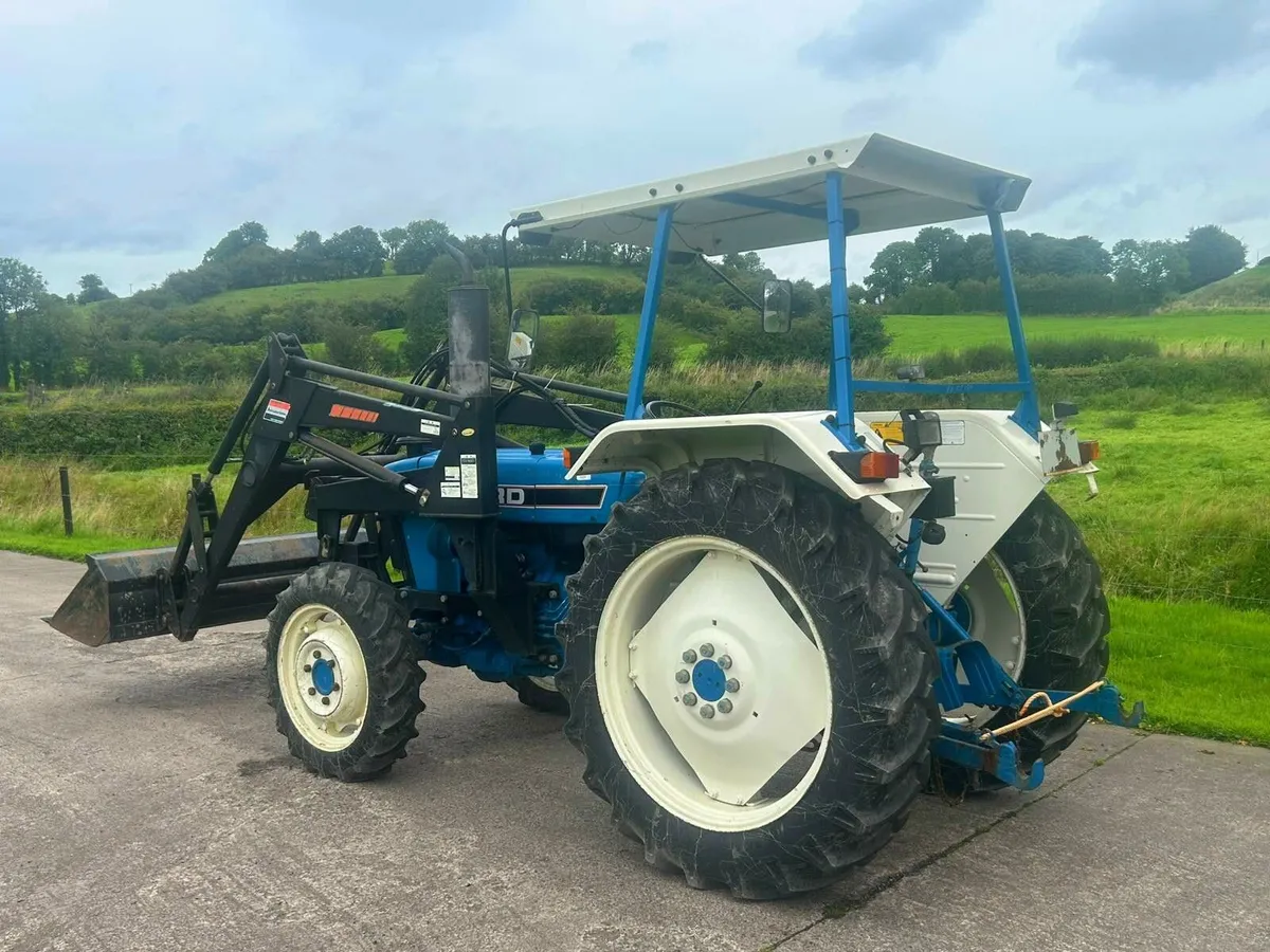 FORD 4130 4WD TRACTOR - Image 2