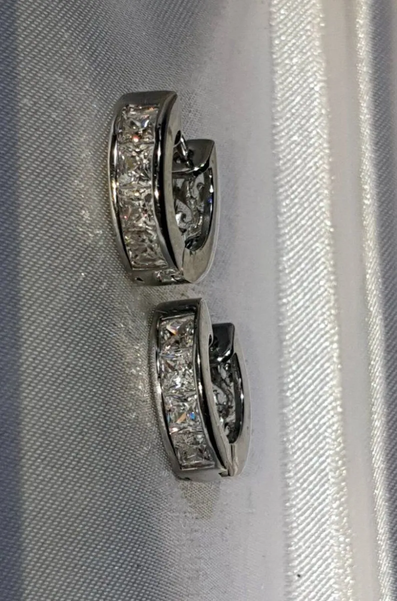 Pristine Vintage Reversible Silver Huggies - Image 1