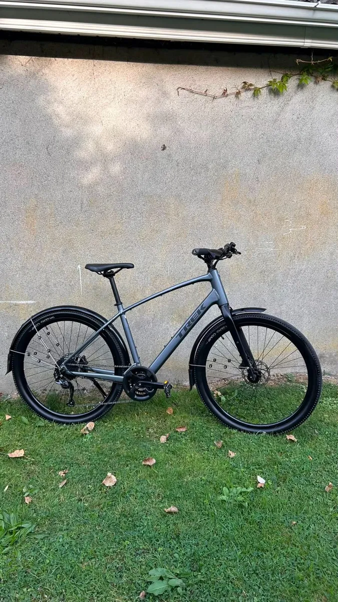 Trek Dual Sport Bike - Image 1