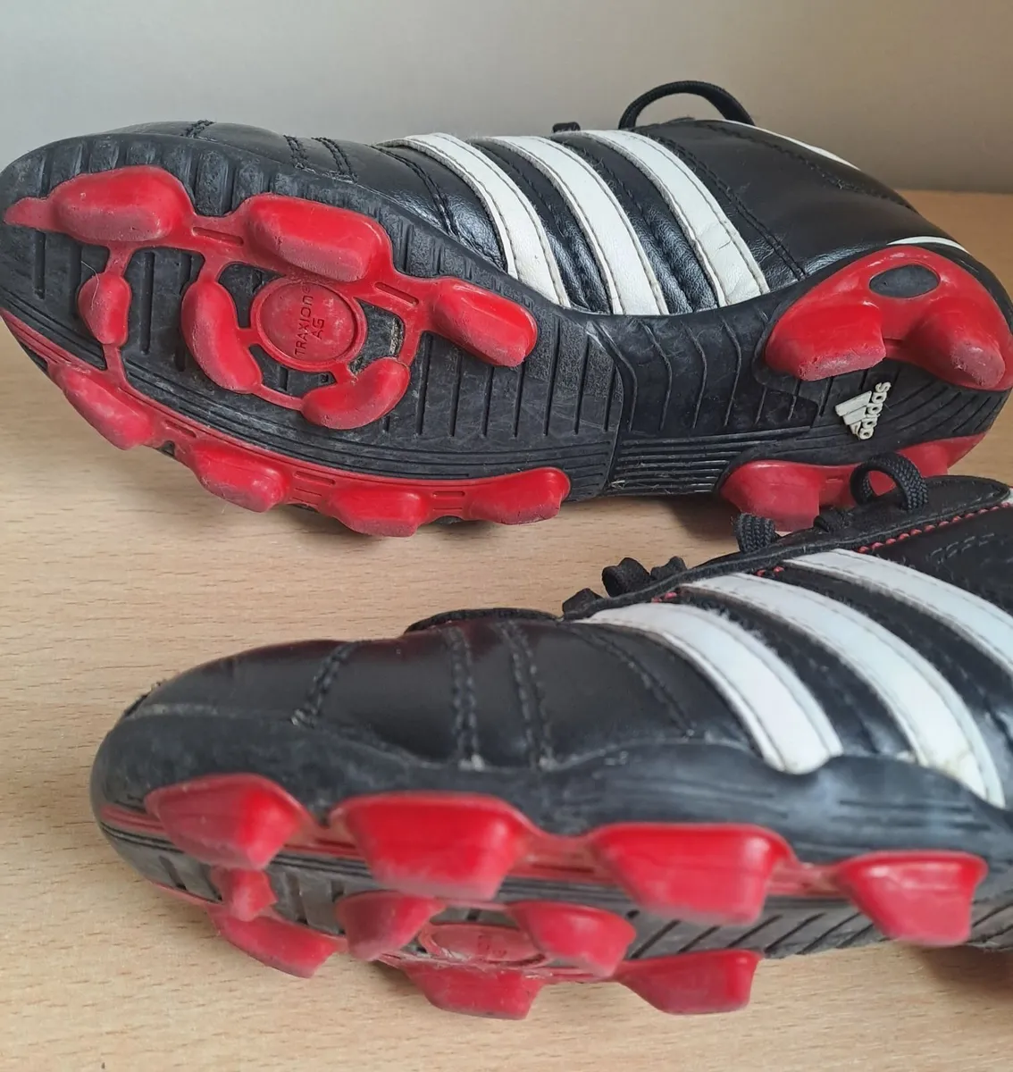 Football shoes - Image 3