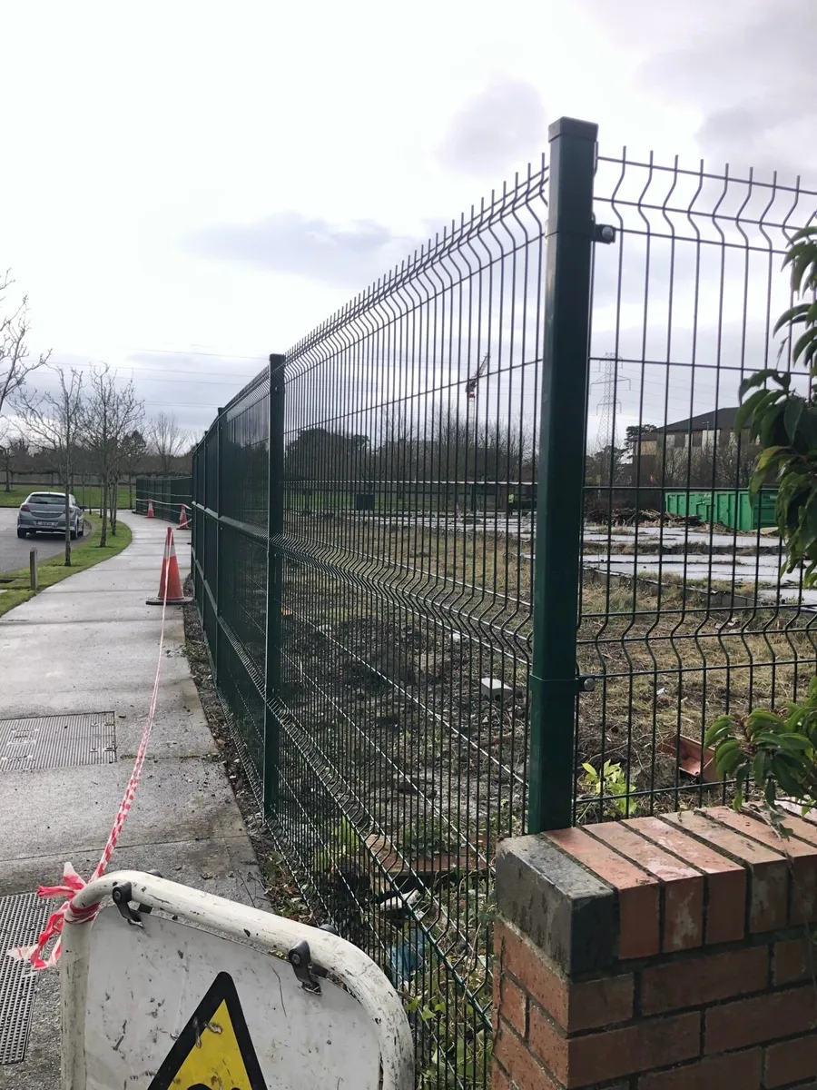 Vmesh fence, security fence, Gate - Image 2