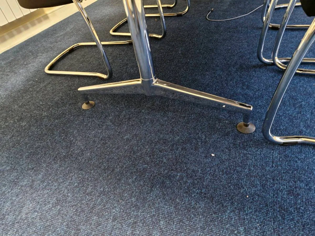 Board room table - Image 4