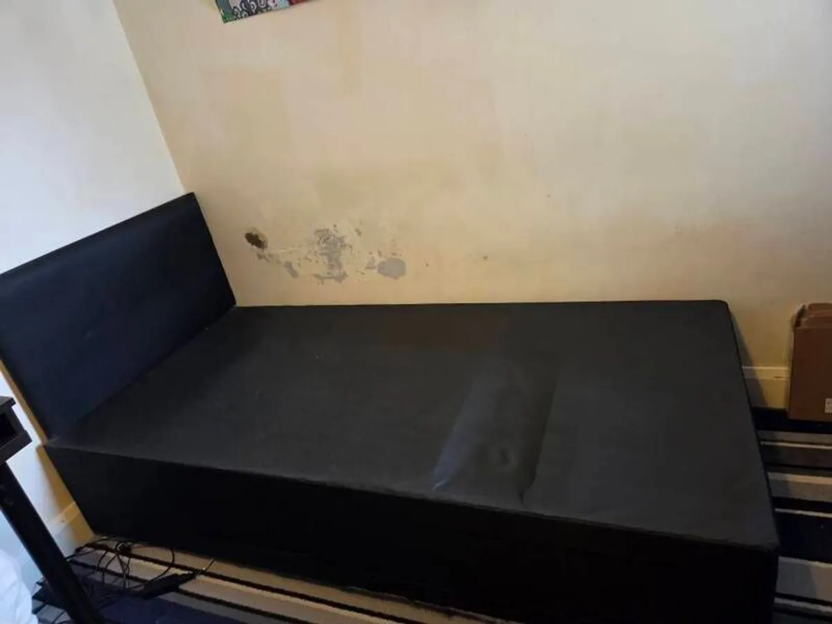 Headboard - Image 2