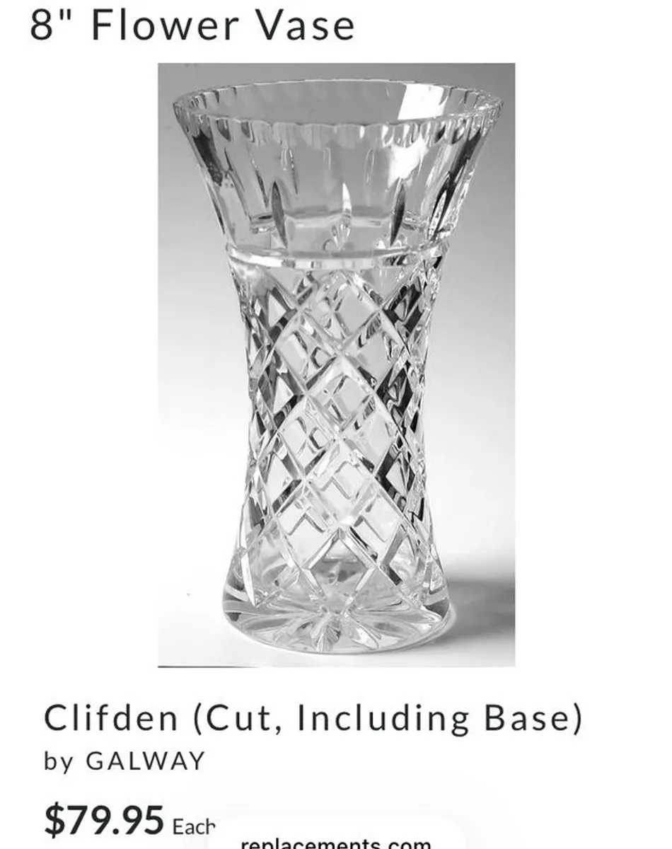 Vintage Galway Clifden Pattern Cut Crystal Vase, Mint Condition. - Image 4