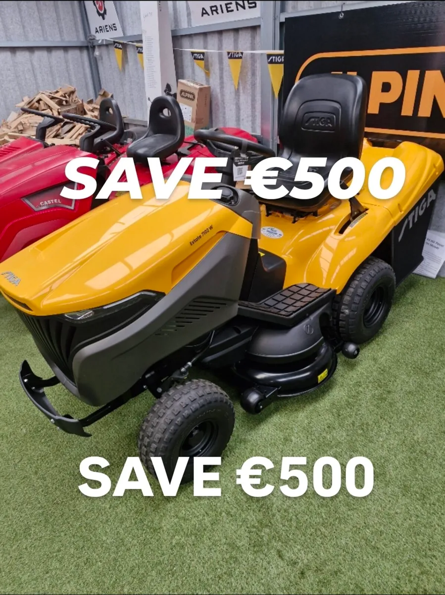 Stiga Ride on Lawnmower - Image 1