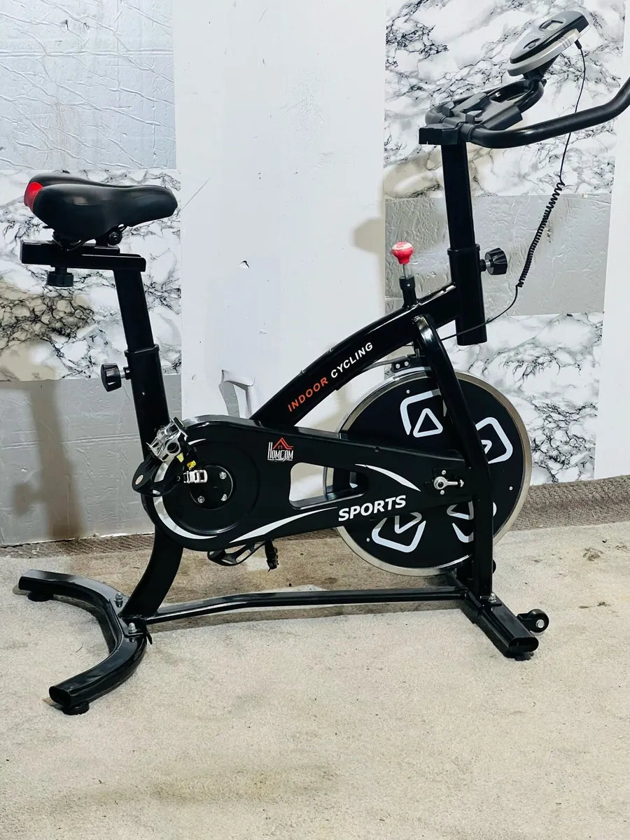 HOMCOM INDOOR EXERCISE BIKE - Image 1