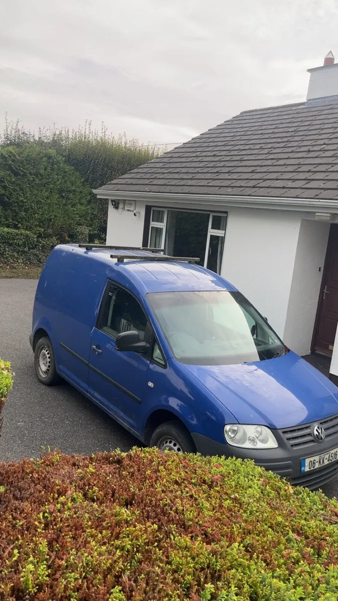 Volkswagen caddy - Image 4