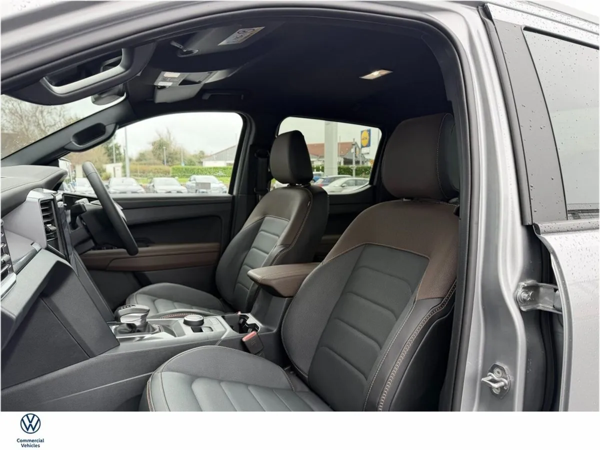 Volkswagen Amarok PAN AMERICANA 3.0 V6 237HP  AUTO - Image 4