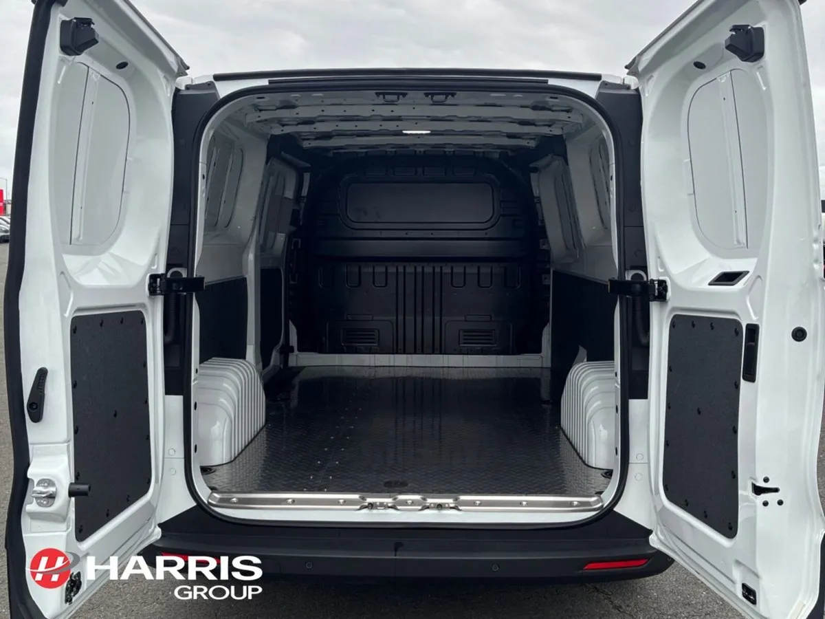 Maxus DELIVER 7 7 PV L2H1 GSR2 - Image 4