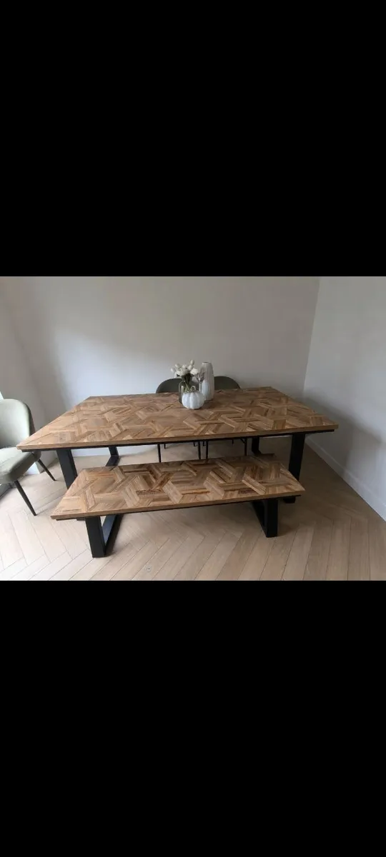 Large wooden dining table - Image 1