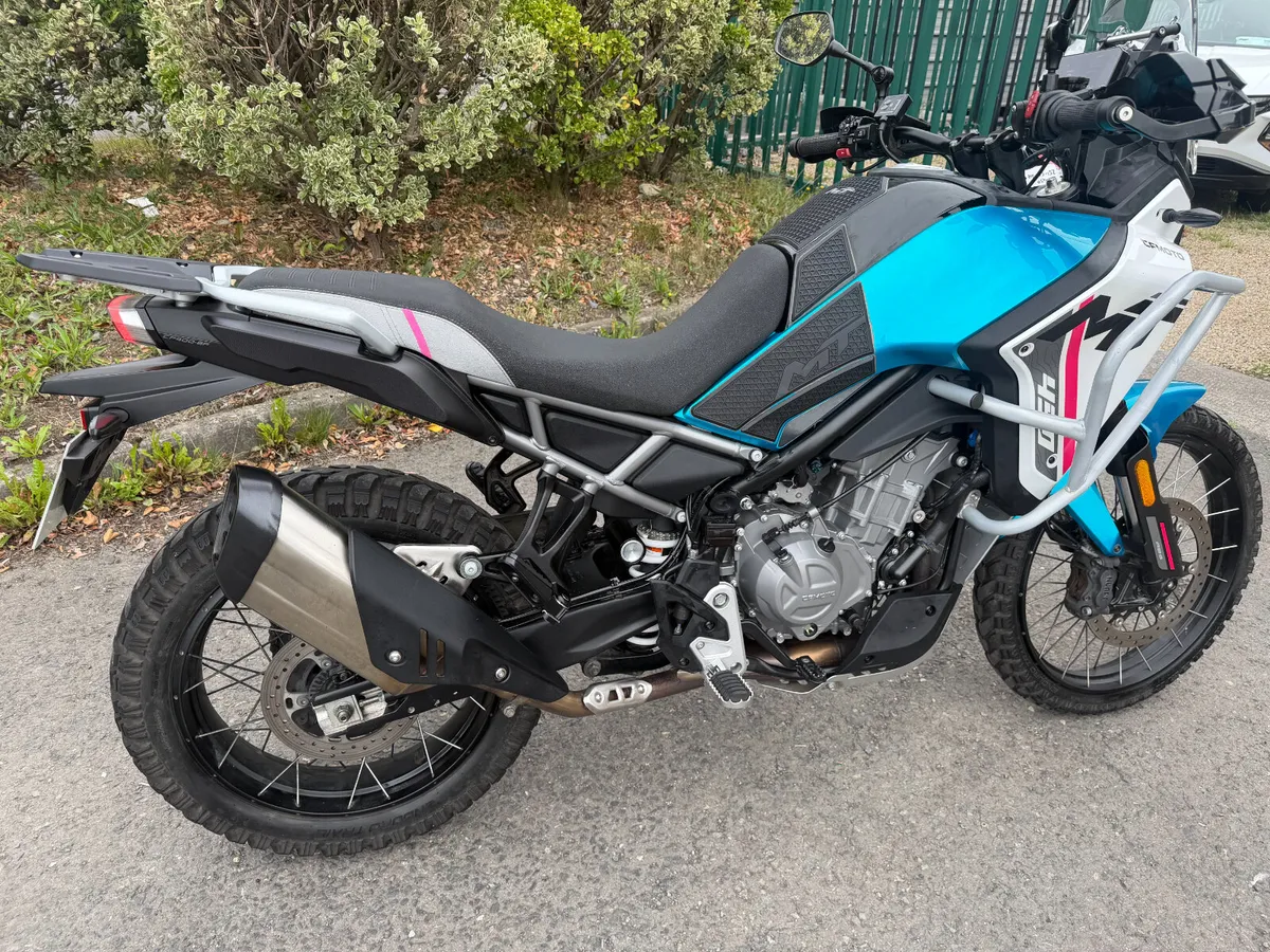 2025 CFMOTO MT450 - Image 3