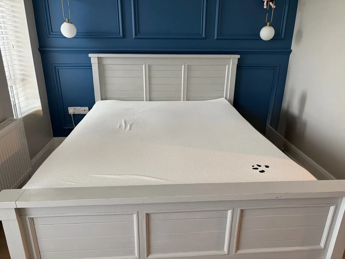 🛏️ 6ft Solid Bed for Sale - Image 2