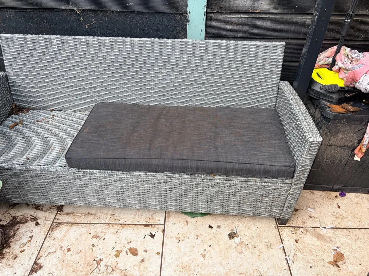 Garden furniture - Image 2