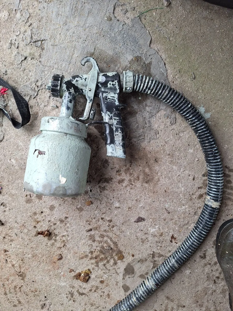 Paint sprayer - Image 2