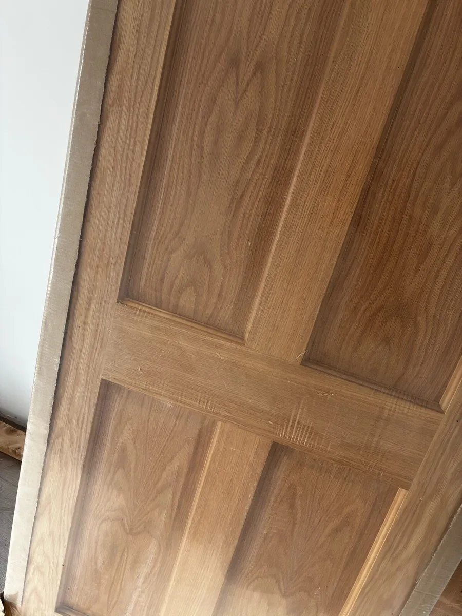 Four brand new solid oak doors - Image 4