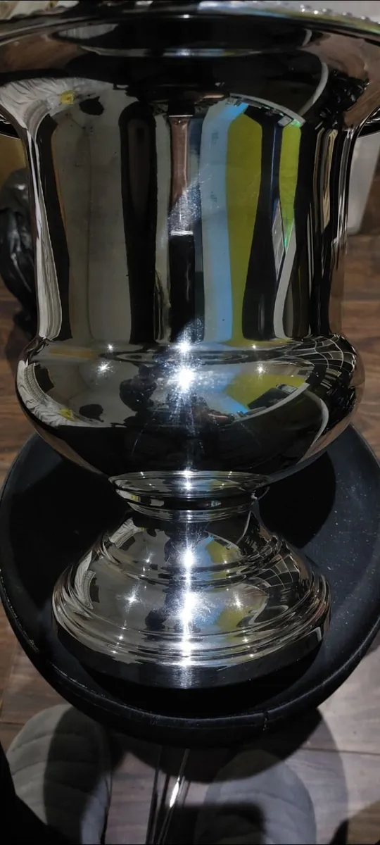 Solid silver ice bucket - Image 1