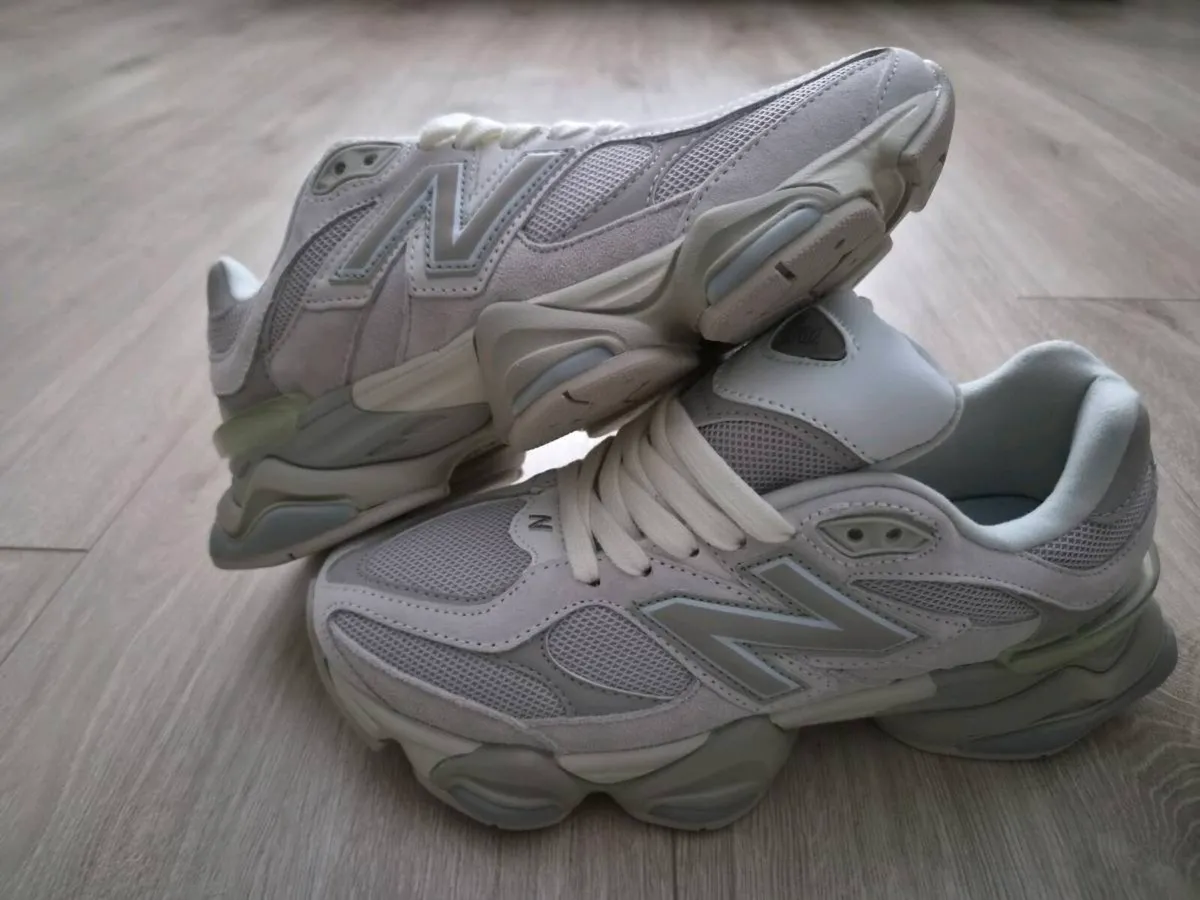New Balance 9060 - Image 2