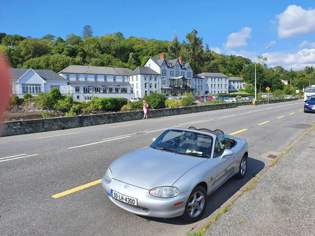 Mazda MX-5 2000 - Image 2