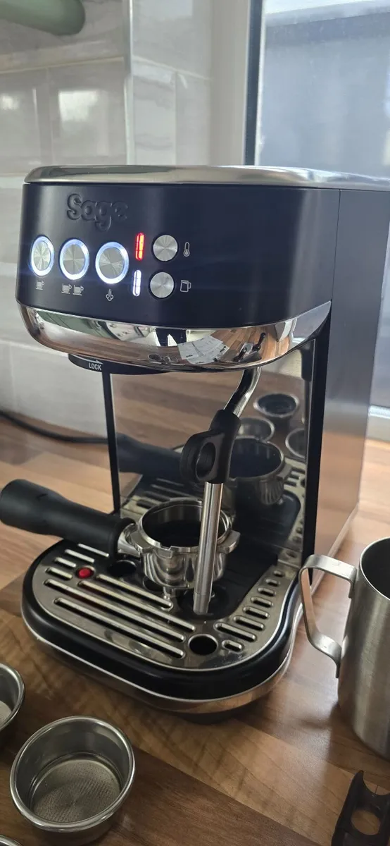 Sage bambino plus coffee machine - Image 1