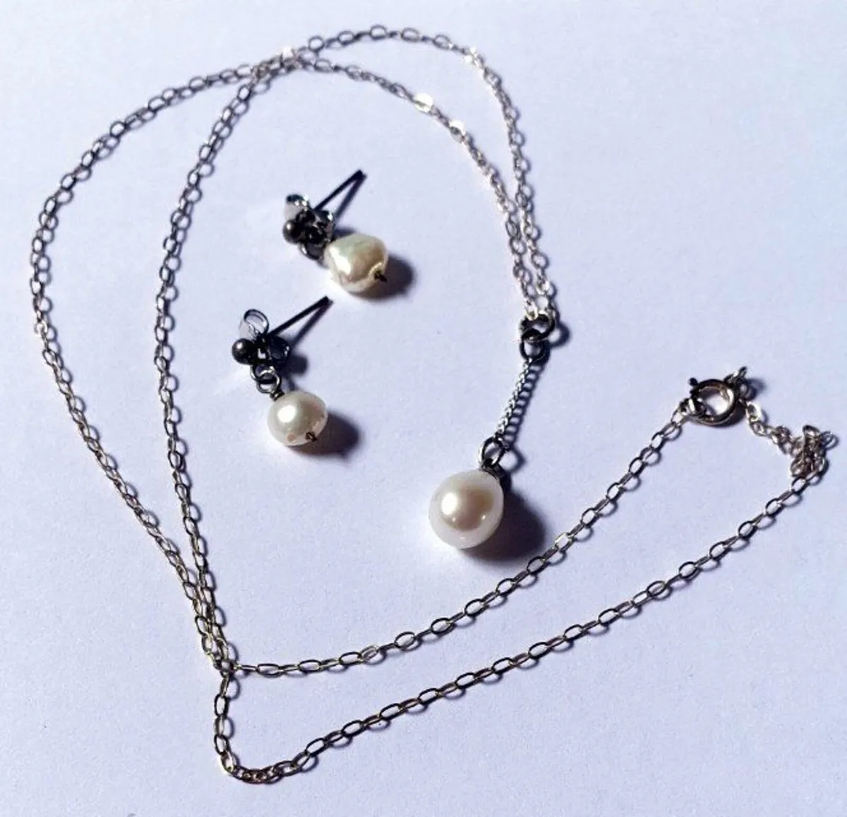 Vintage Silver & Pearl Trilogy - Image 2