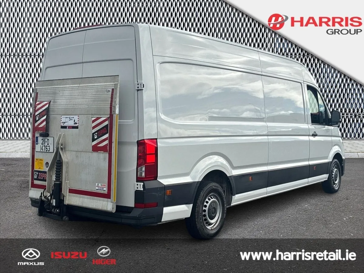 Volkswagen Crafter START LWB 140BHP WITH TAIL LIFT - Image 3