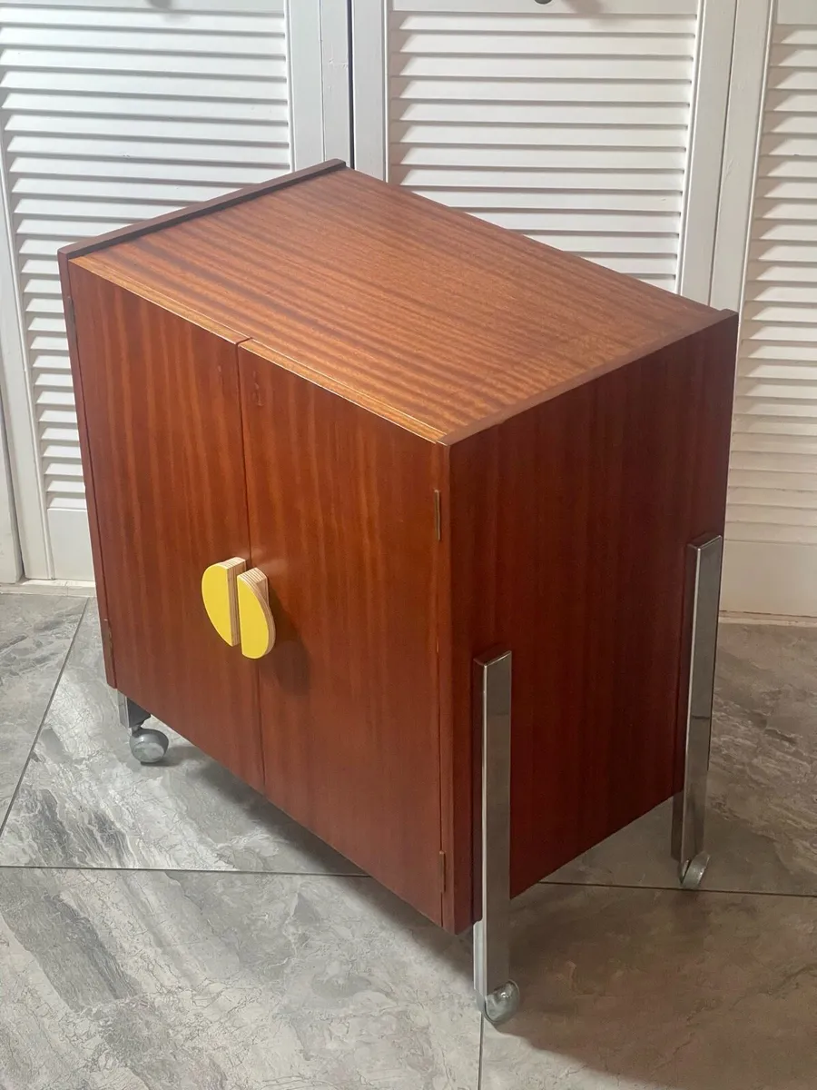 Mid century one over storage - Image 3