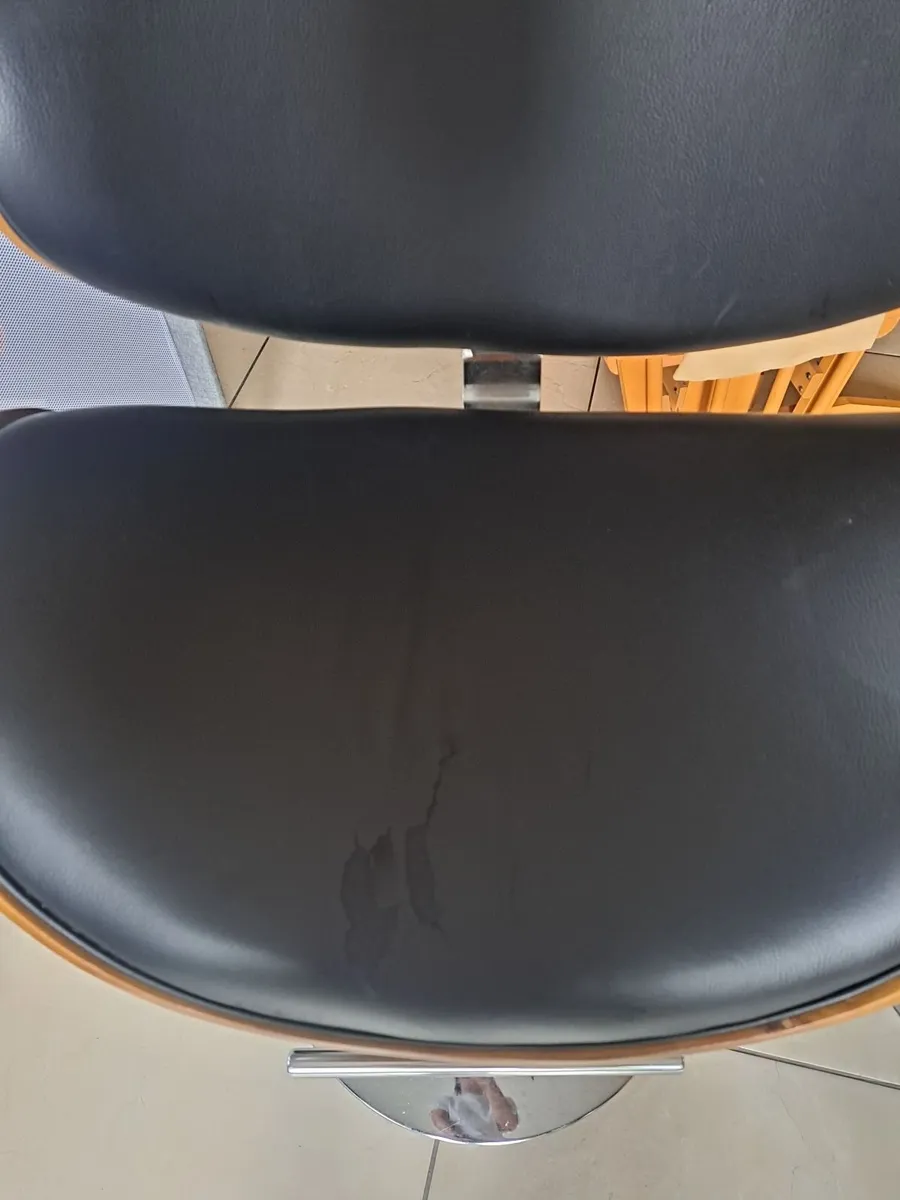 Bar stool - Image 3