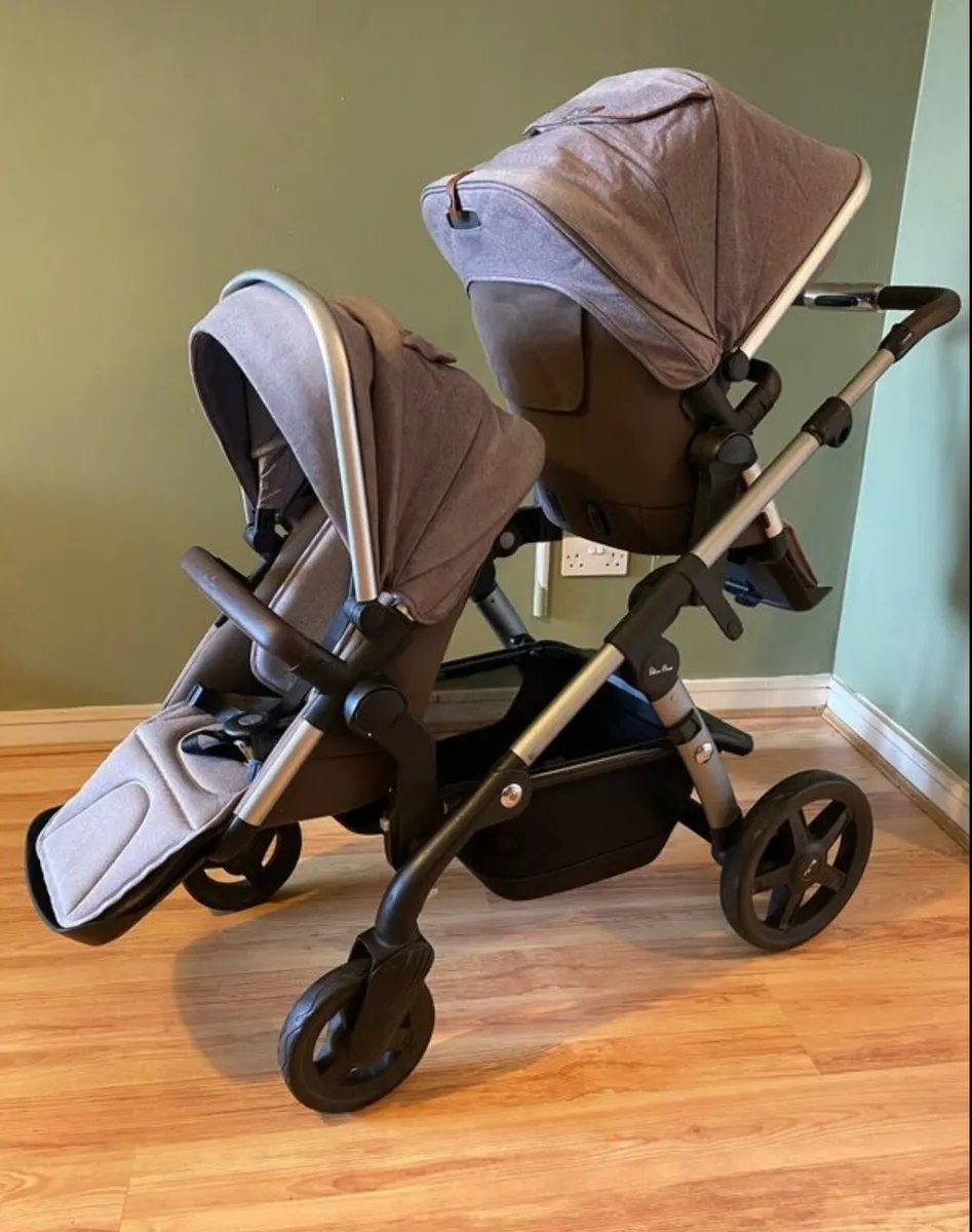 Silver Cross Tandem Travel System - Image 4