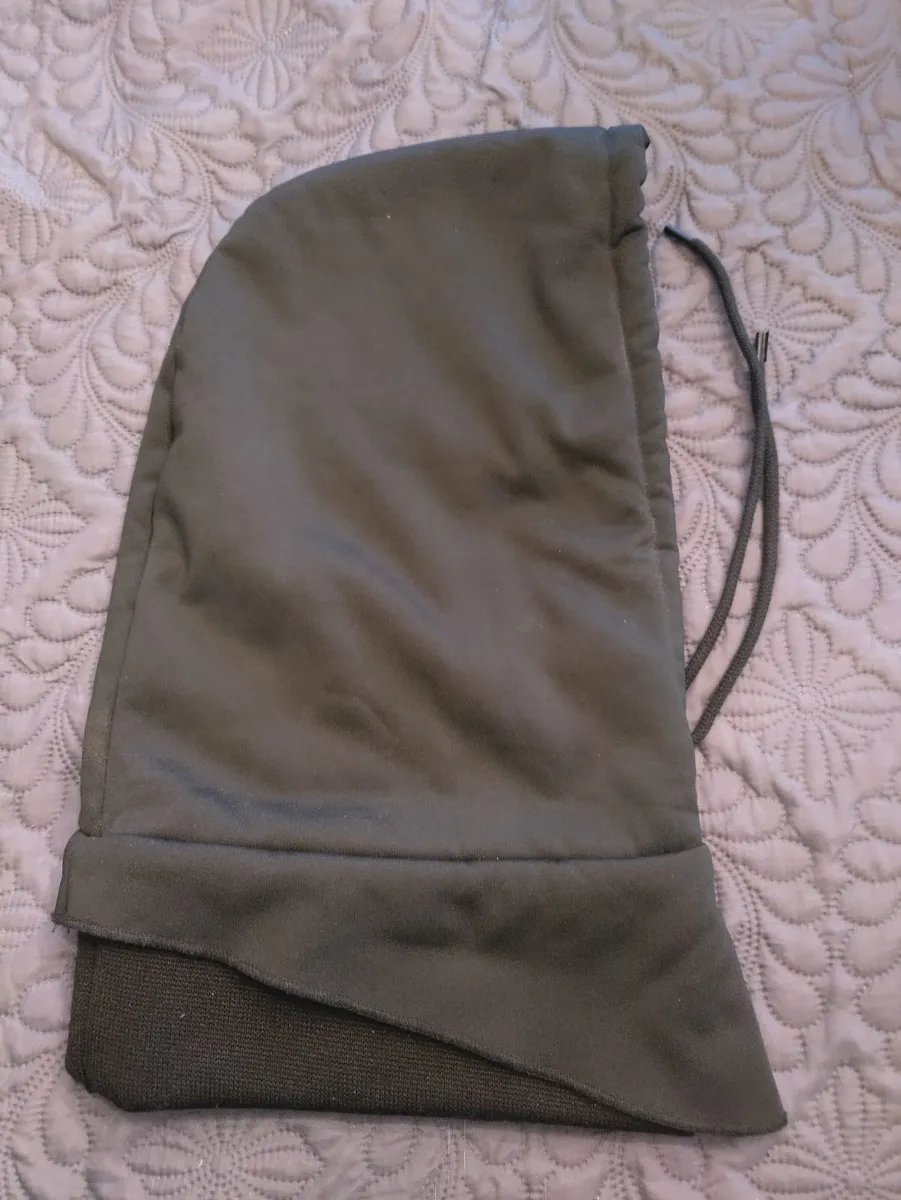 Volcom Fur lined balaclava New - Image 4