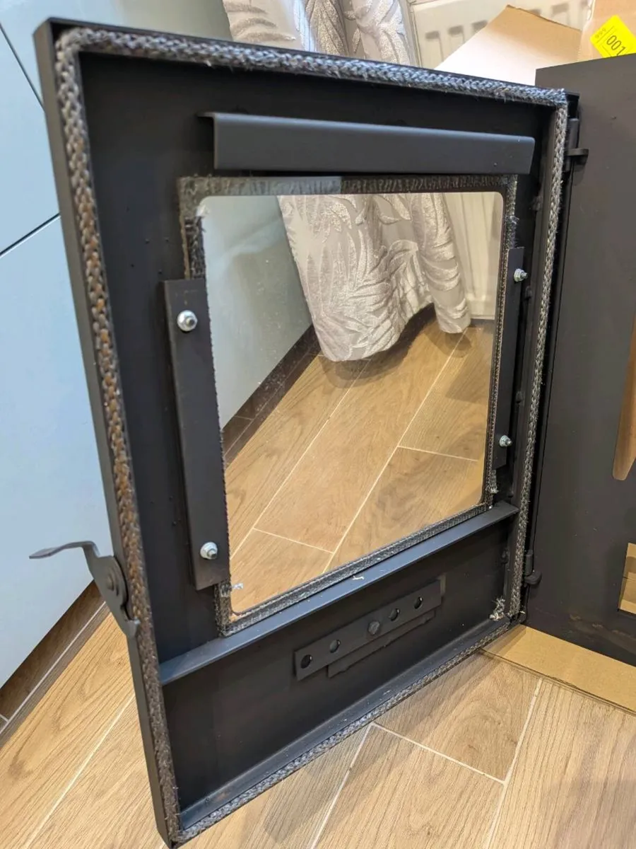Fireplace door for 16" wide opening - Image 4