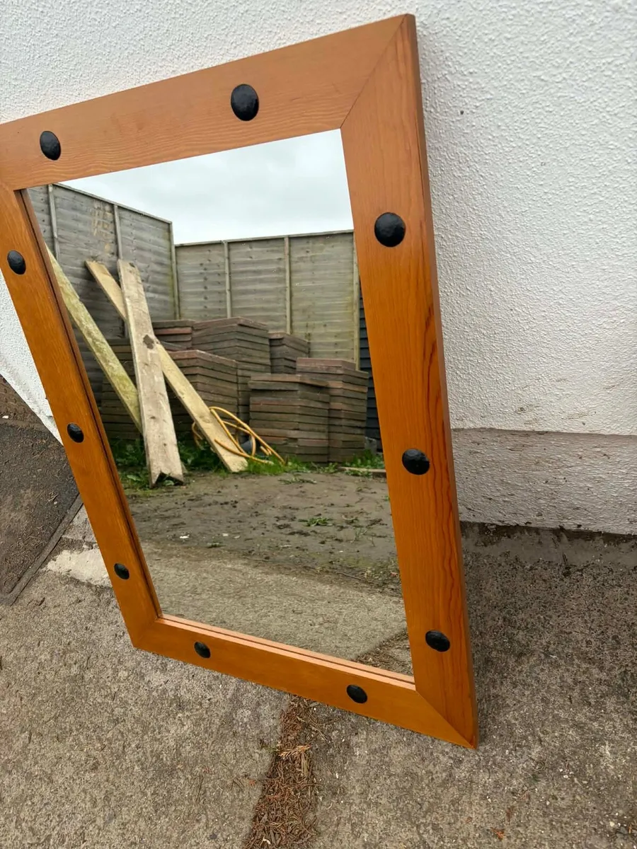 beroom mirror €40 mexican pine as new - Image 2
