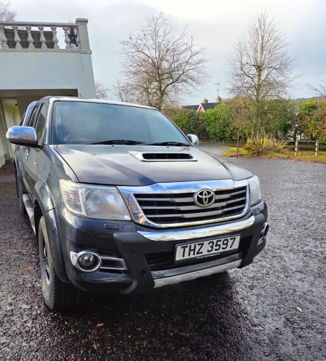 Toyota Hilux Invincible X 2015 - Image 3