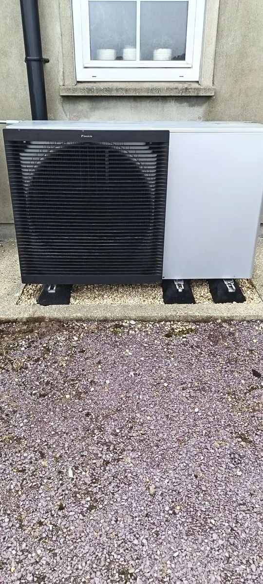 Air to water heat pump - Image 4