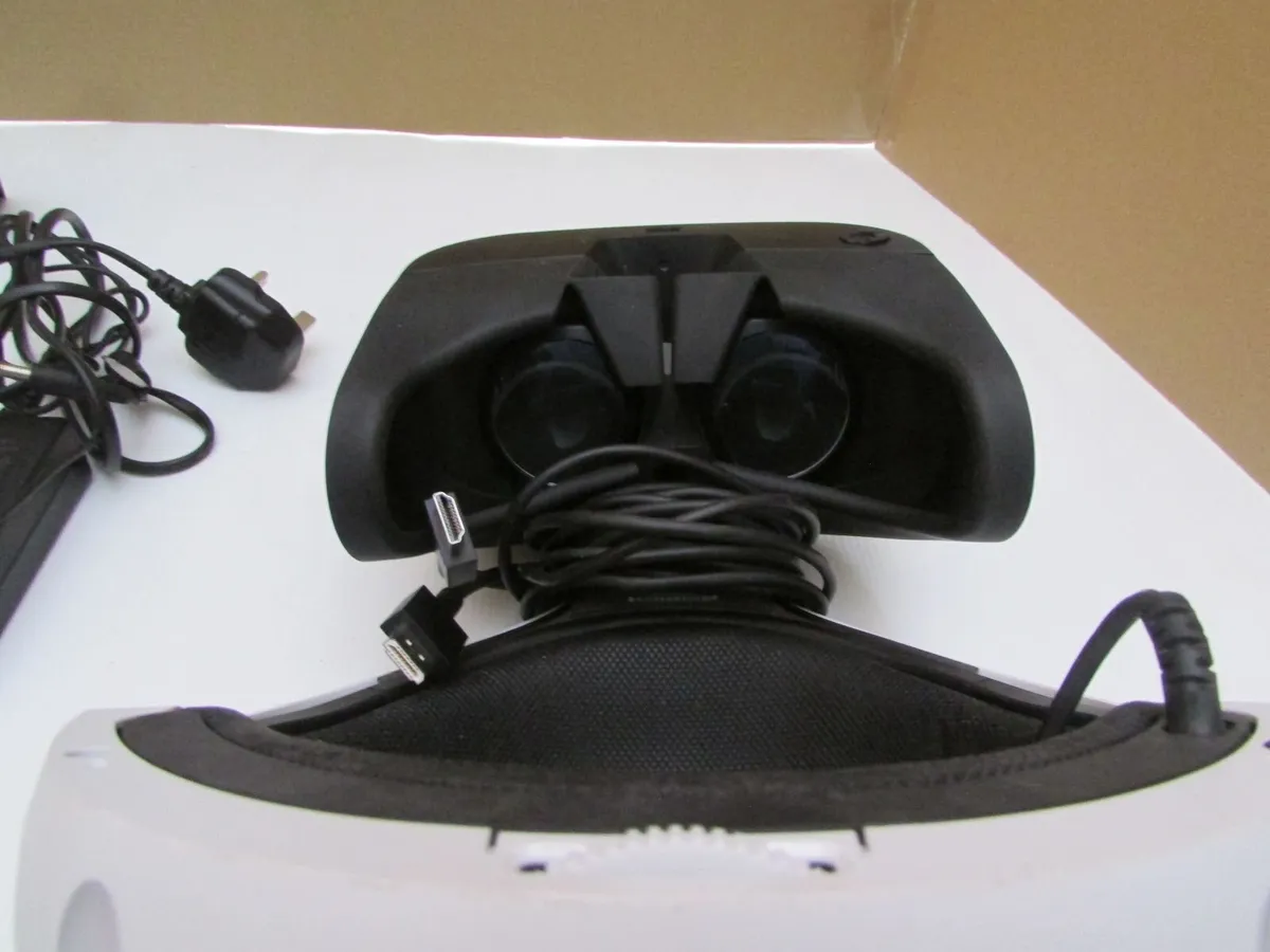 PlayStation VR - Image 2