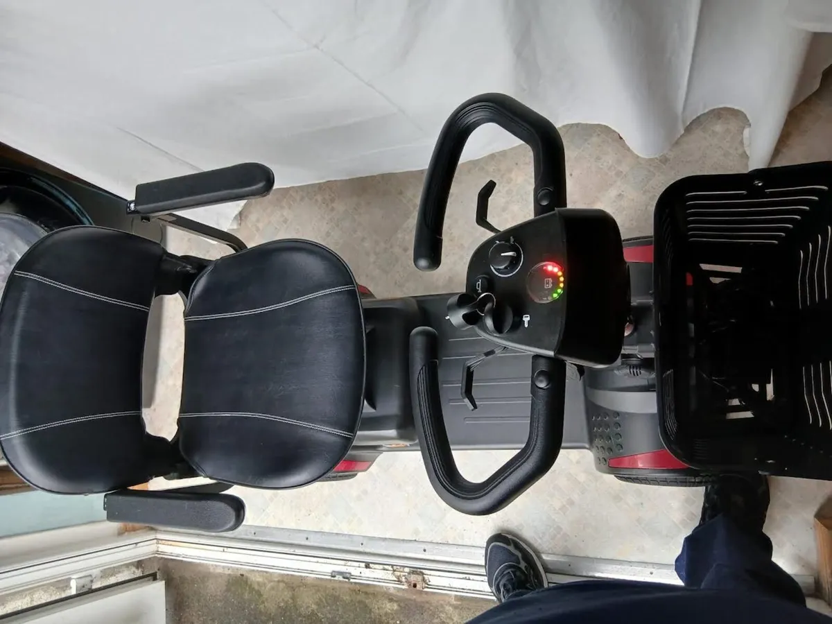mobility scooter - Image 2