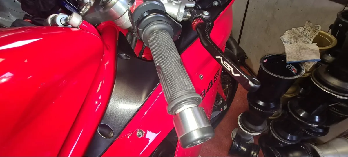 Ducati 848 evo - Image 2
