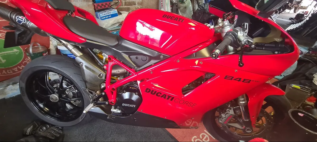 Ducati 848 evo - Image 3