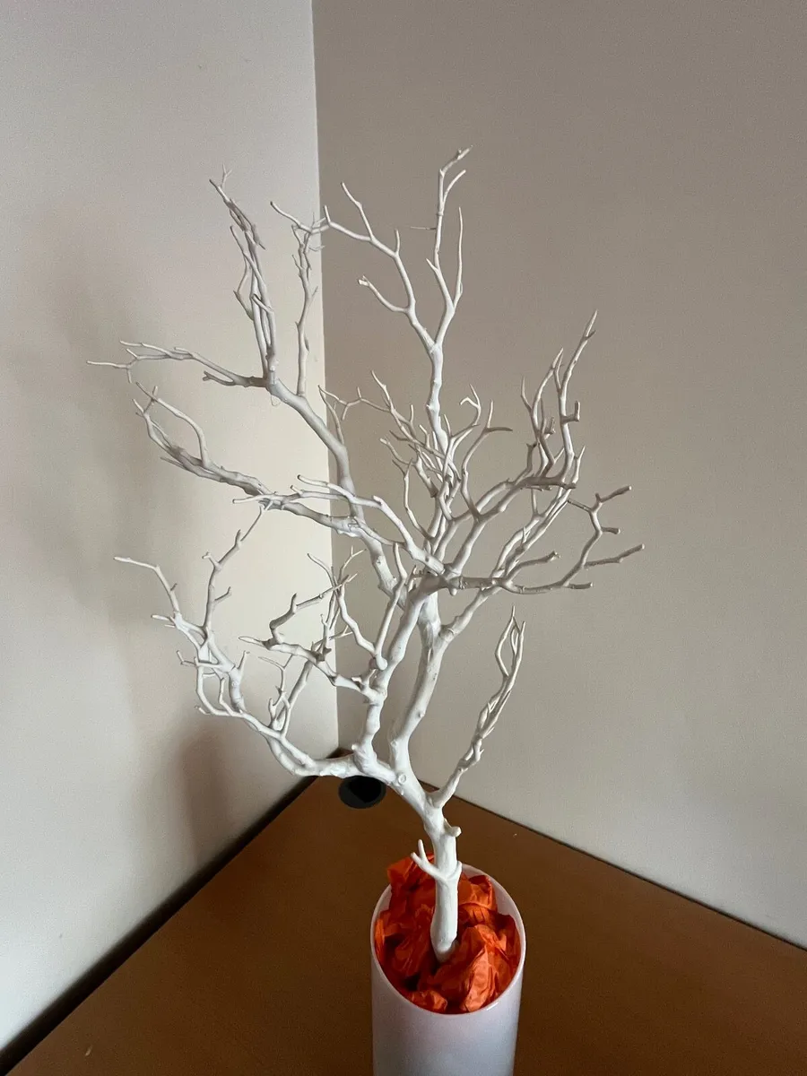 Contemporary Presentation Tree - Image 2