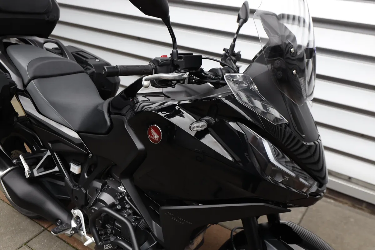 HONDA NT1100 DCT *New Arrival* (SAVE €500) - Image 3