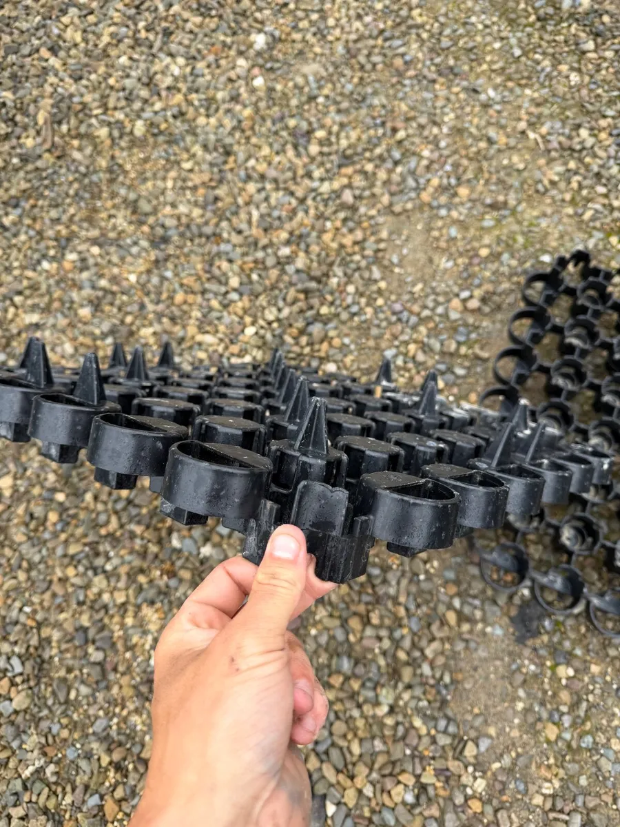 Gravel grid - Image 1