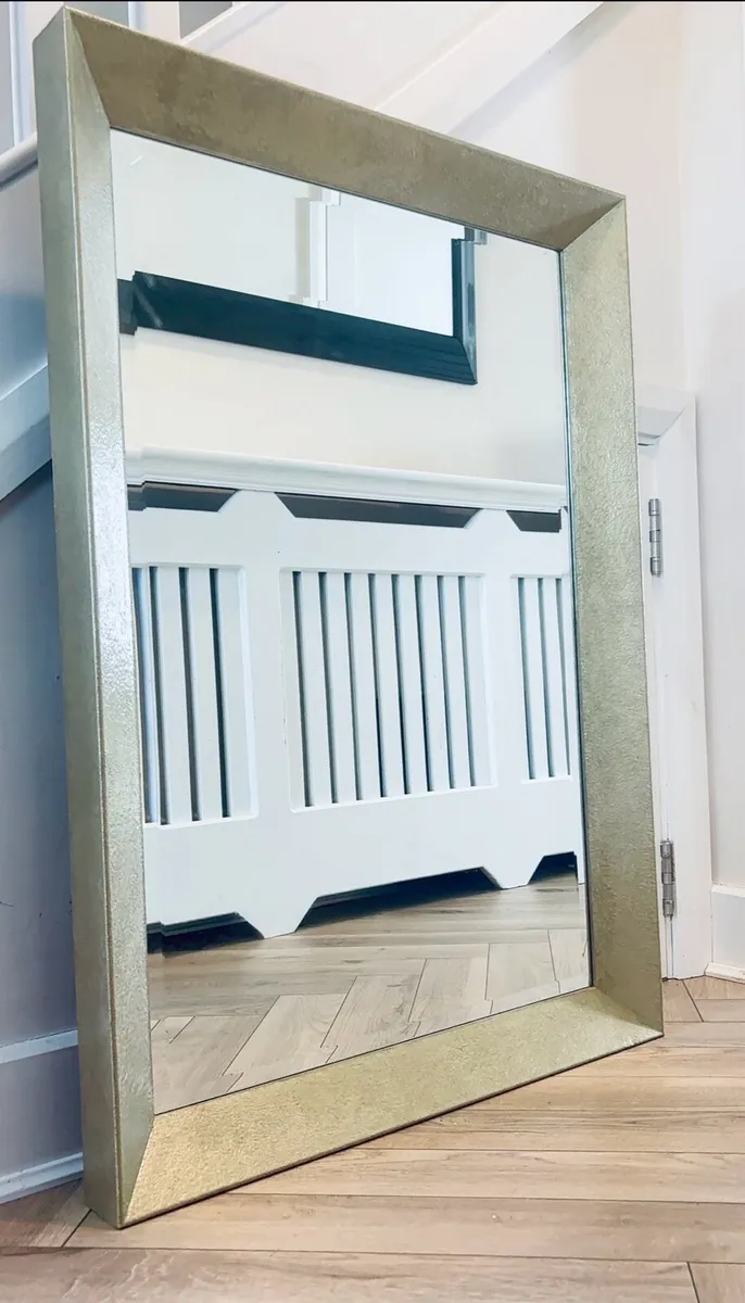 Handcrafted Champagne Gold Bespoke Mirror- €120 - Image 3