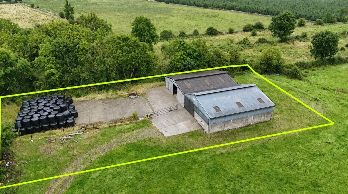 Farmyard and Slatted Sheds to rent at Rosocommon - Image 1