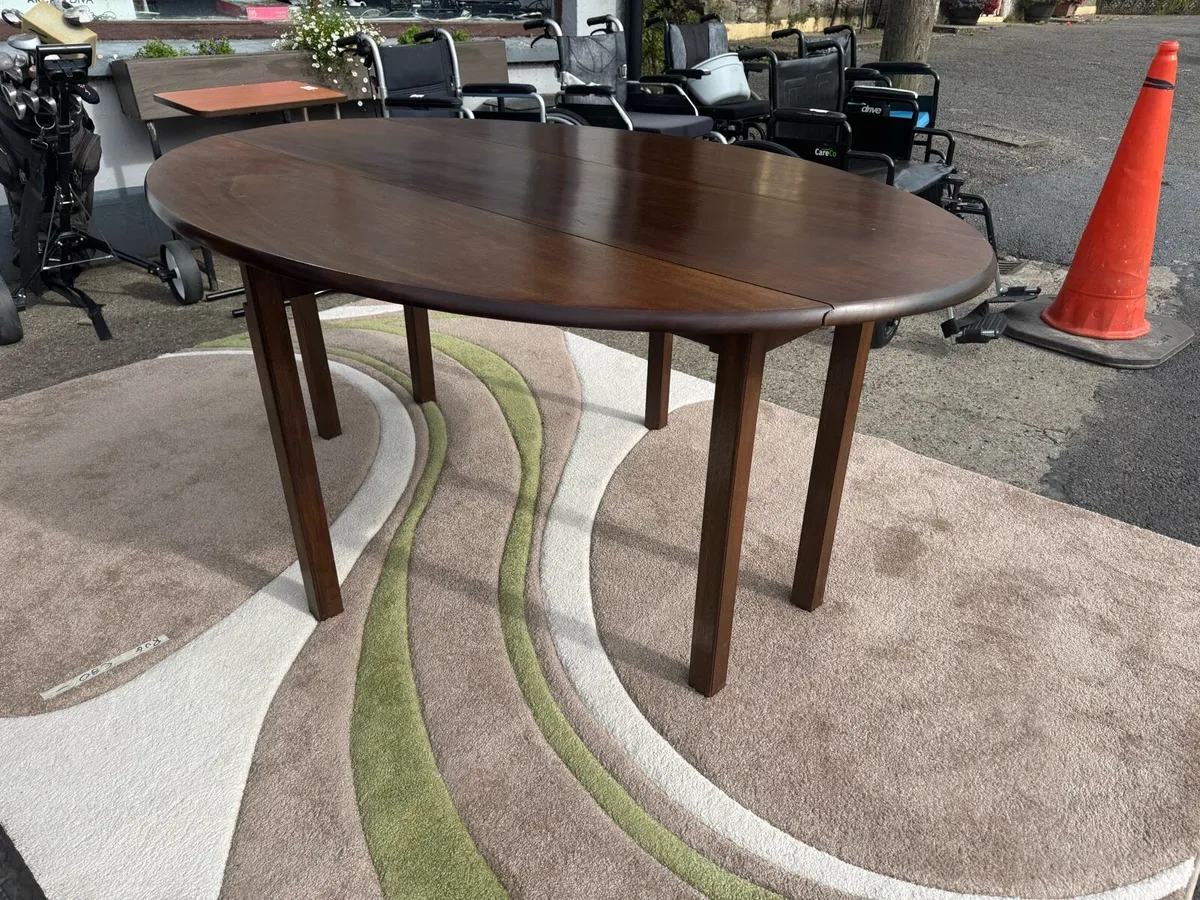 Beautiful 180cm Irish Hunt / Wake Table - Image 1
